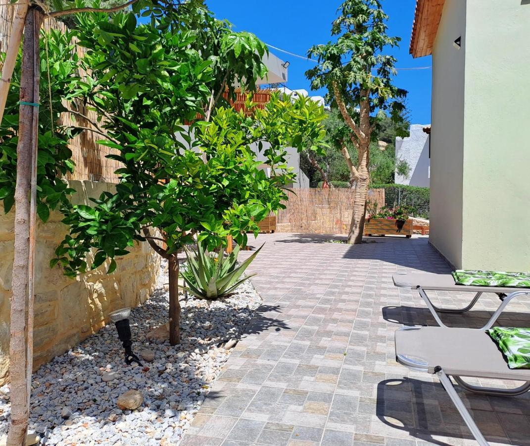 הרסוניסוס 4 Seasons Villa-Sea View מראה חיצוני תמונה